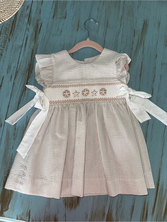 Stitchy Fish Other - Stitchy Fish Cream & White Embroidered Starfish Girls' Dress